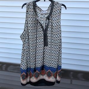 DR2 tunic length sleeveless blouse